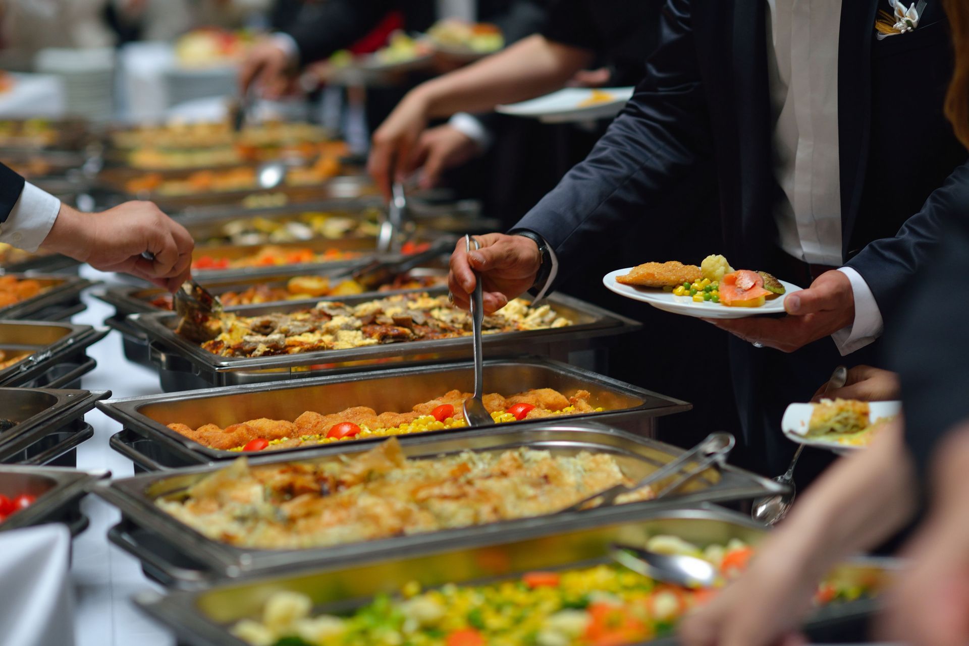 10 Ways Local Refrigerated Trailer Rentals Save Holiday Catering Operations